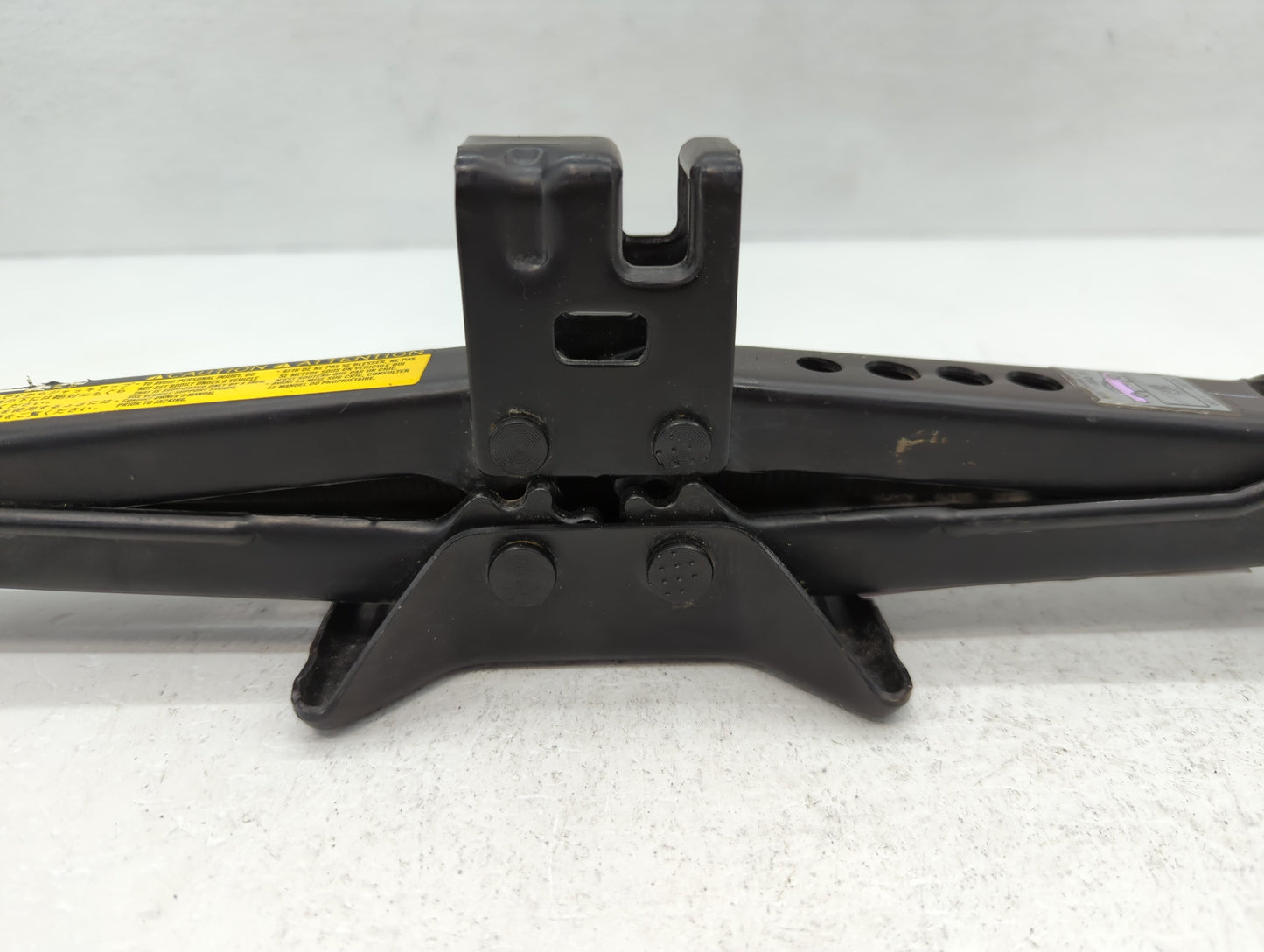 2008 Toyota Camry Spare Scissor Car Jack - Oemusedautoparts1.com