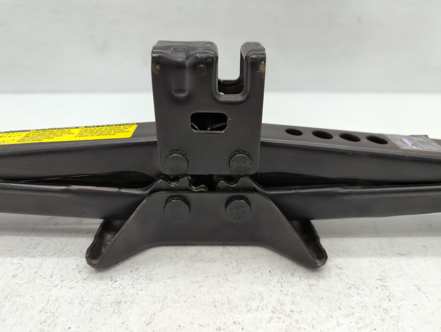 2008 Toyota Camry Spare Scissor Car Jack 1112345 - Oemusedautoparts1.com