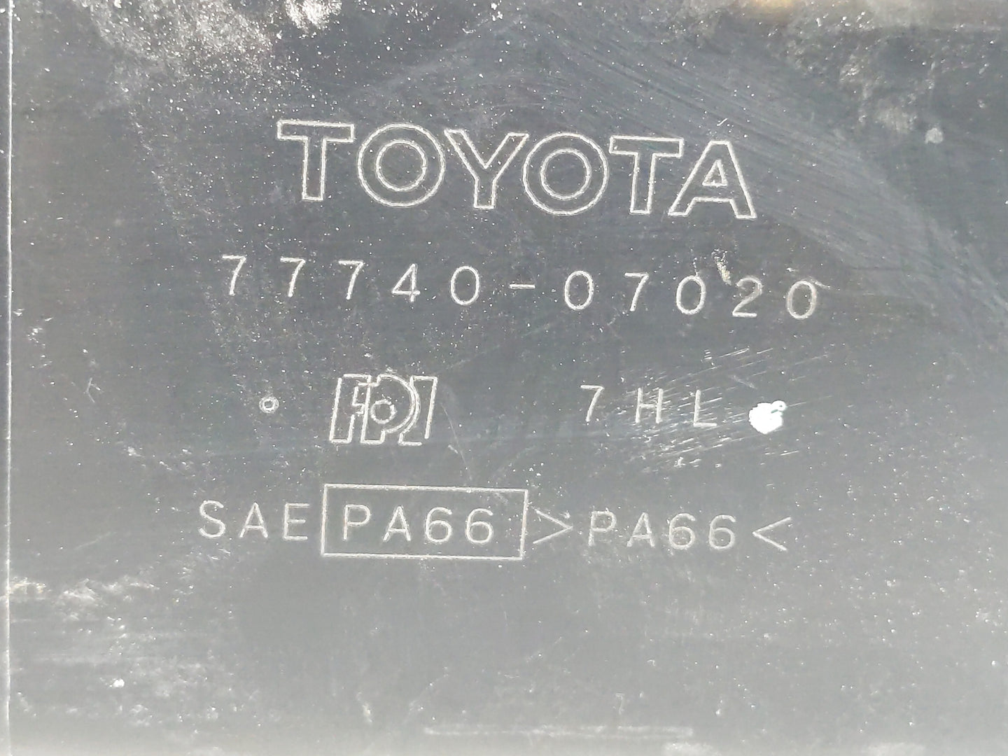 2008 Toyota Camry Fuel Vapor Charcoal Canister - Oemusedautoparts1.com