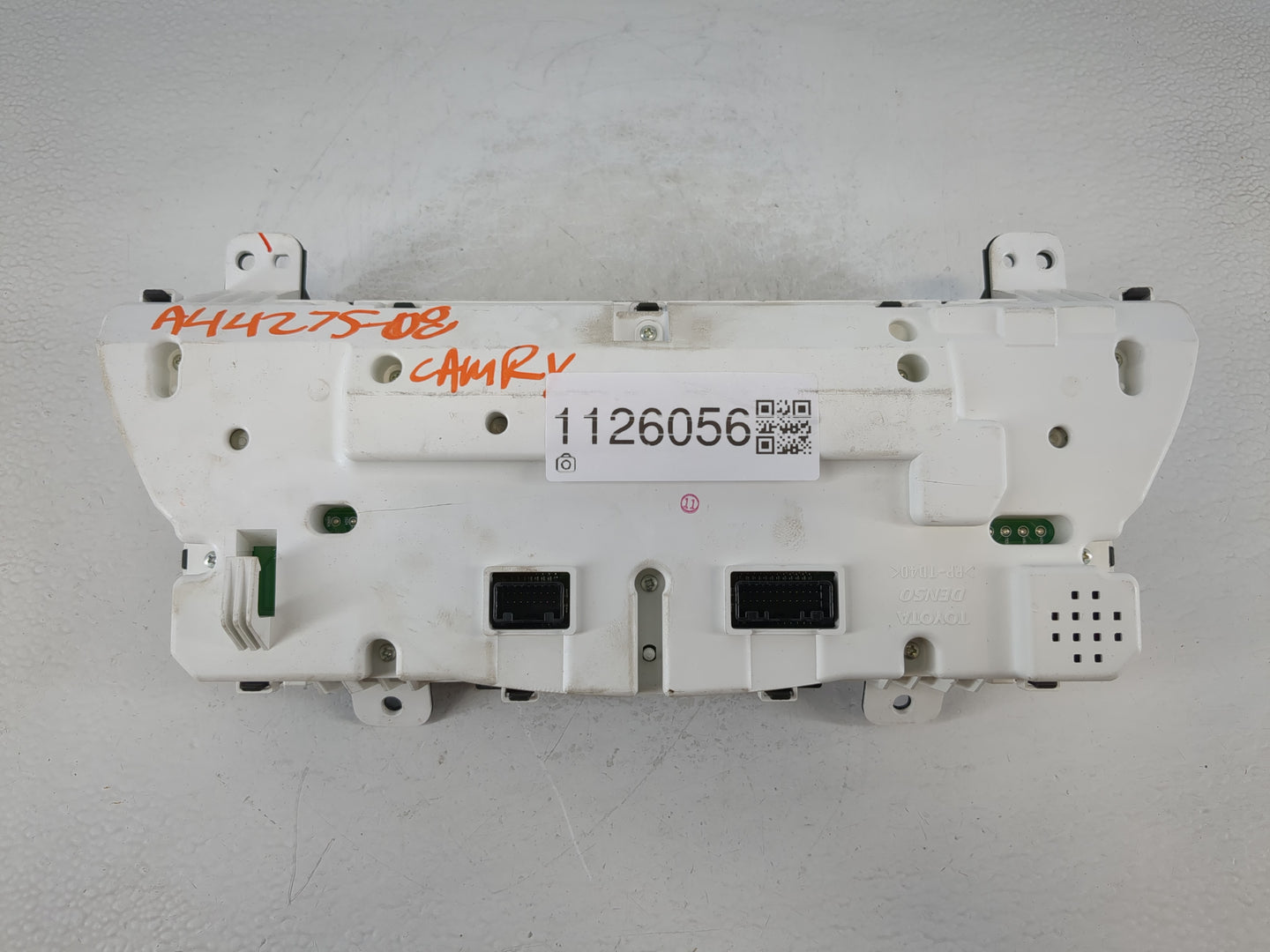 2007-2009 Toyota Camry Instrument Cluster Speedometer Gauges P/N:83800-06S20-00 Fits Fits 2007 2008 2009 OEM Used Auto Parts