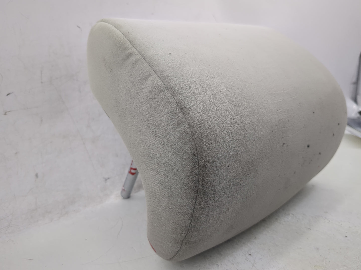 2007-2009 Toyota Camry Headrest Head Rest Rear Center Seat Fits Fits 2007 2008 2009 OEM Used Auto Parts - Oemusedautoparts1.