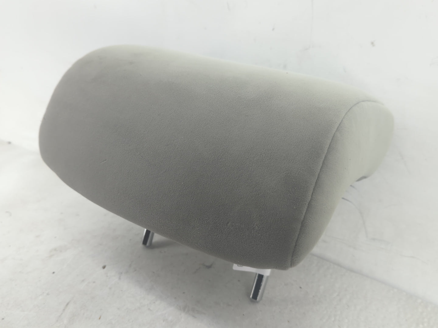 2007-2009 Toyota Camry Headrest Head Rest Rear Center Seat Fits Fits 2007 2008 2009 OEM Used Auto Parts - Oemusedautoparts1.