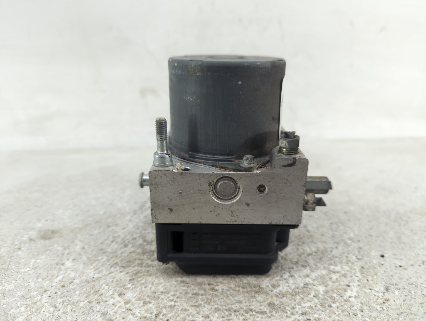 2007-2009 Toyota Camry ABS Pump Control Module Replacement Fits Fits 2007 2008 2009 OEM Used Auto Parts - Oemusedautoparts1.