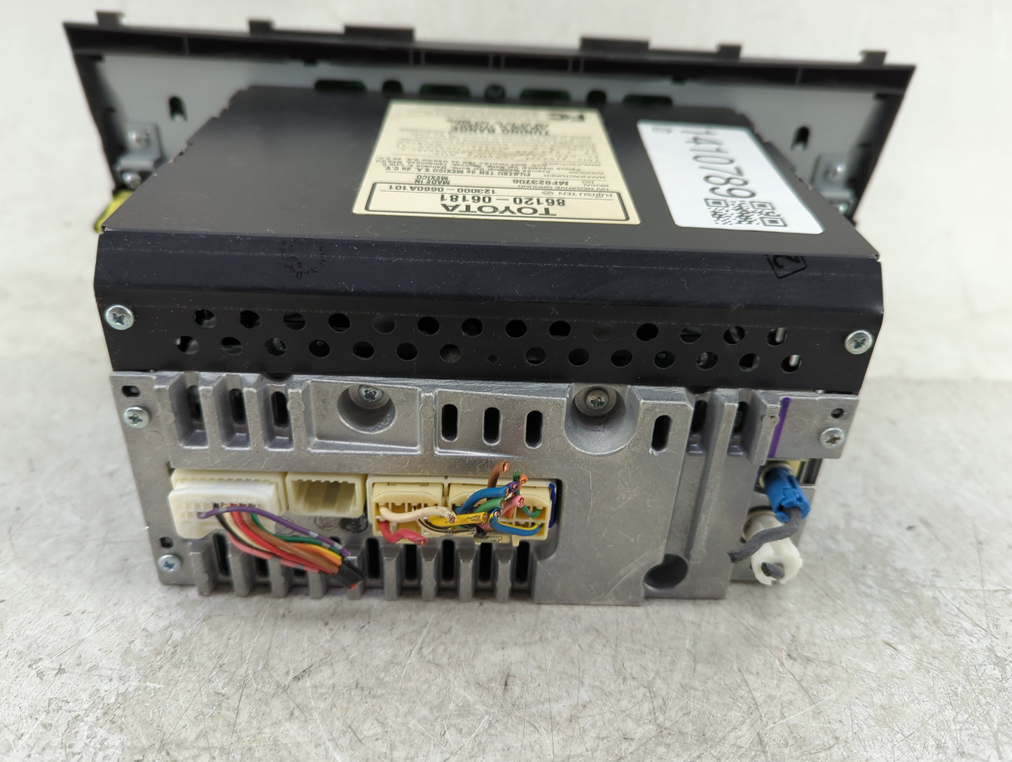2007-2009 Toyota Camry Radio AM FM Cd Player Receiver Replacement P/N:86120-06181 Fits Fits 2007 2008 2009 OEM Used Auto Par