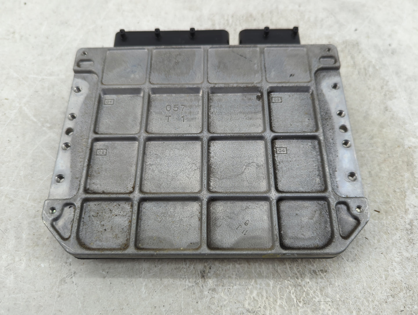 2008-2009 Toyota Camry PCM Engine Control Computer ECU ECM PCU OEM P/N:89661-06G10 275300-1640 Fits Fits 2008 2009 OEM Used 