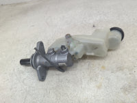2007-2011 Toyota Camry Brake Master Cylinder 1498449 - Oemusedautoparts1.com