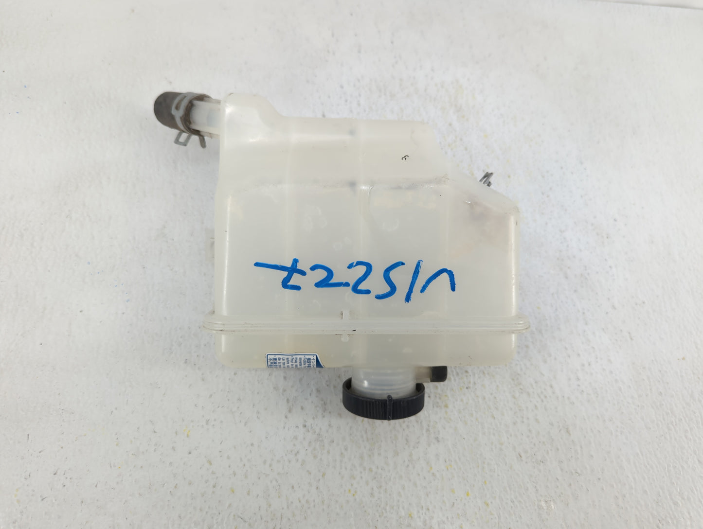 2007-2011 Toyota Camry Radiator Coolant Overflow Expansion Tank Bottle 367602 - Oemusedautoparts1.com