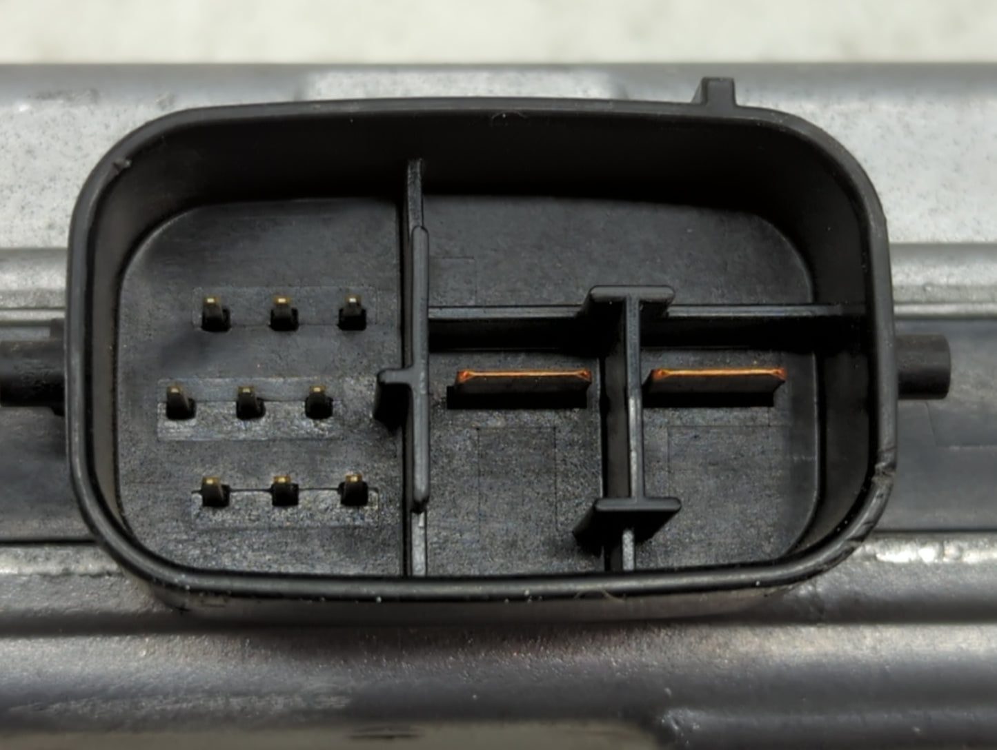 2007-2009 Toyota Camry Chassis Control Module Ccm Bcm Body Control 399940 - Oemusedautoparts1.com