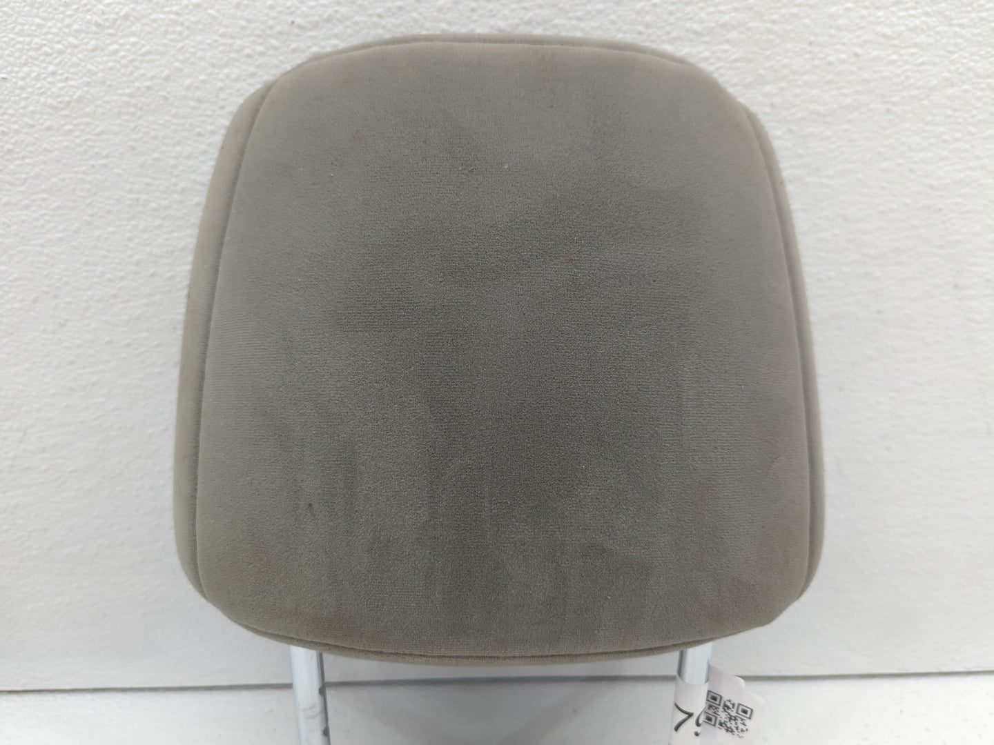 2007-2009 Toyota Camry Headrest Head Rest Front Driver Passenger Seat - Oemusedautoparts1.com