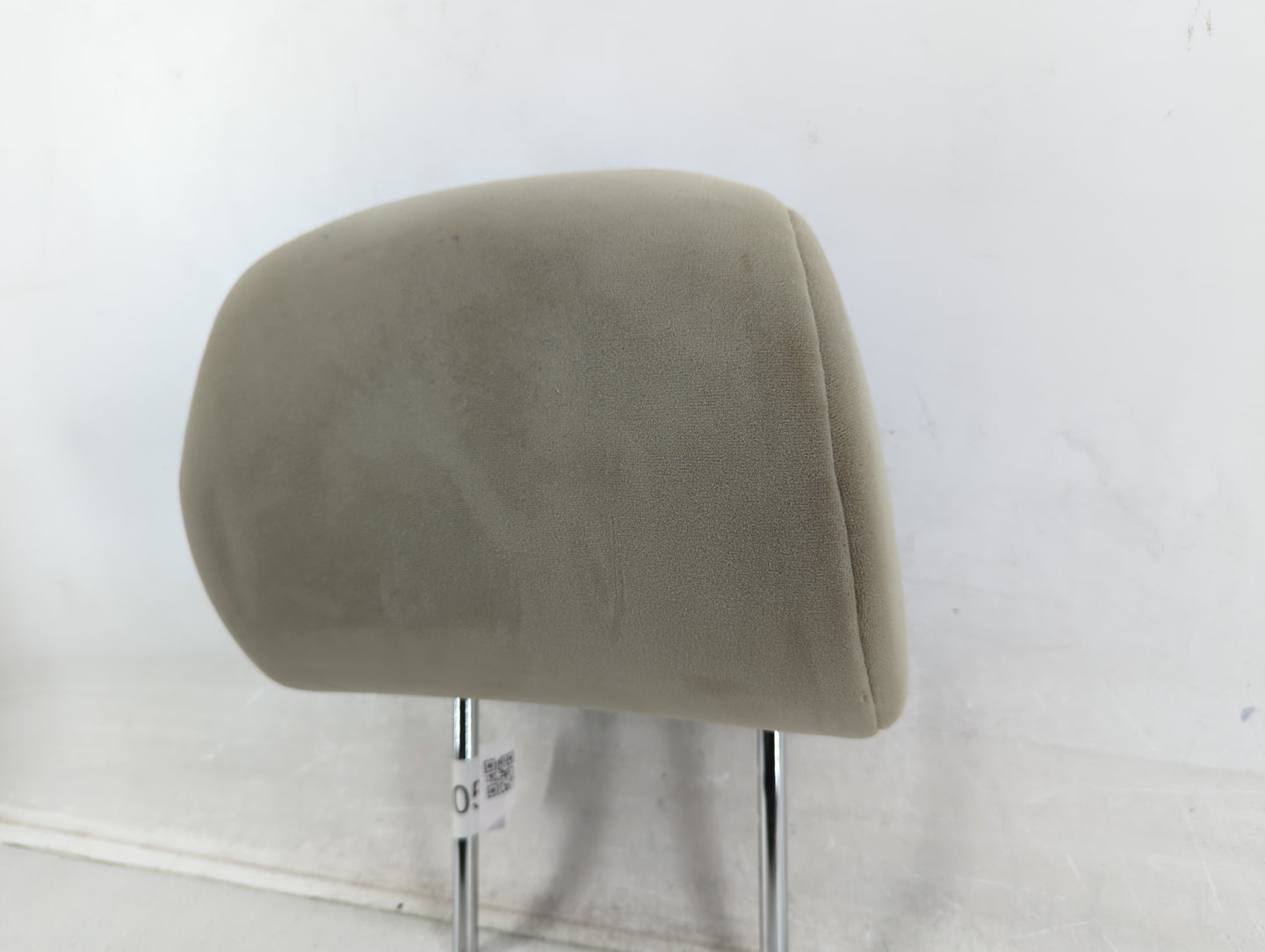 2007-2009 Toyota Camry Headrest Head Rest Front Driver Passenger Seat Fits Fits 2007 2008 2009 OEM Used Auto Parts - Oemused