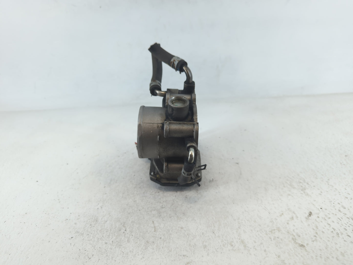 2007-2011 Toyota Camry Throttle Body P/N:8K1901689 22030-0H030 Fits Fits 2006 2007 2008 2009 2010 2011 2012 2013 2014 2015 O
