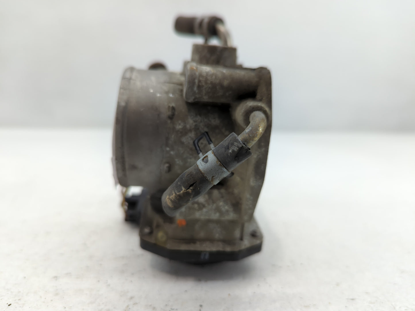 2007-2011 Toyota Camry Throttle Body P/N:22030-0H030 Fits Fits 2006 2007 2008 2009 2010 2011 2012 2013 2014 2015 OEM Used Au