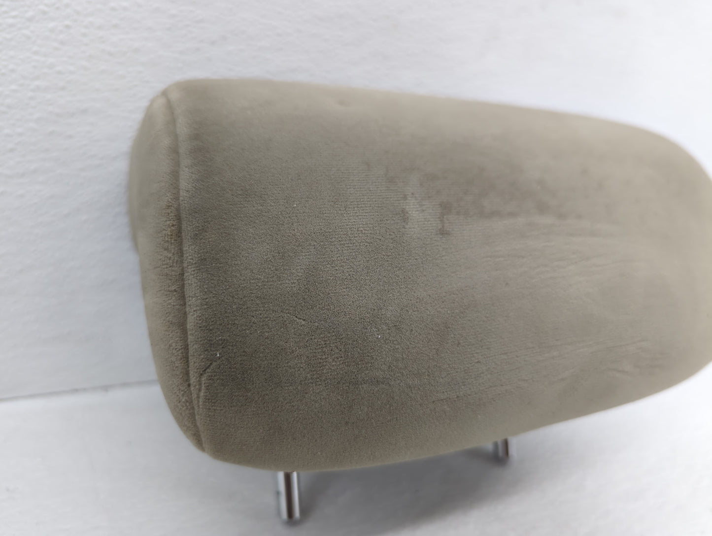 2007-2009 Toyota Camry Headrest Head Rest Front Driver Passenger Seat Fits Fits 2007 2008 2009 OEM Used Auto Parts - Oemused