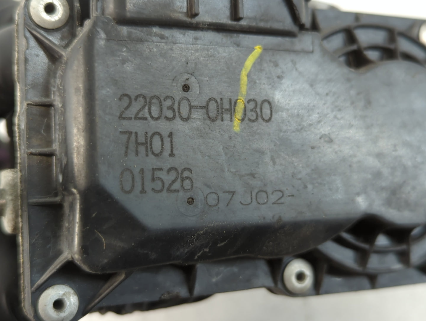2007-2011 Toyota Camry Throttle Body P/N:22030-0H030 Fits Fits 2006 2007 2008 2009 2010 2011 2012 2013 2014 2015 OEM Used Au
