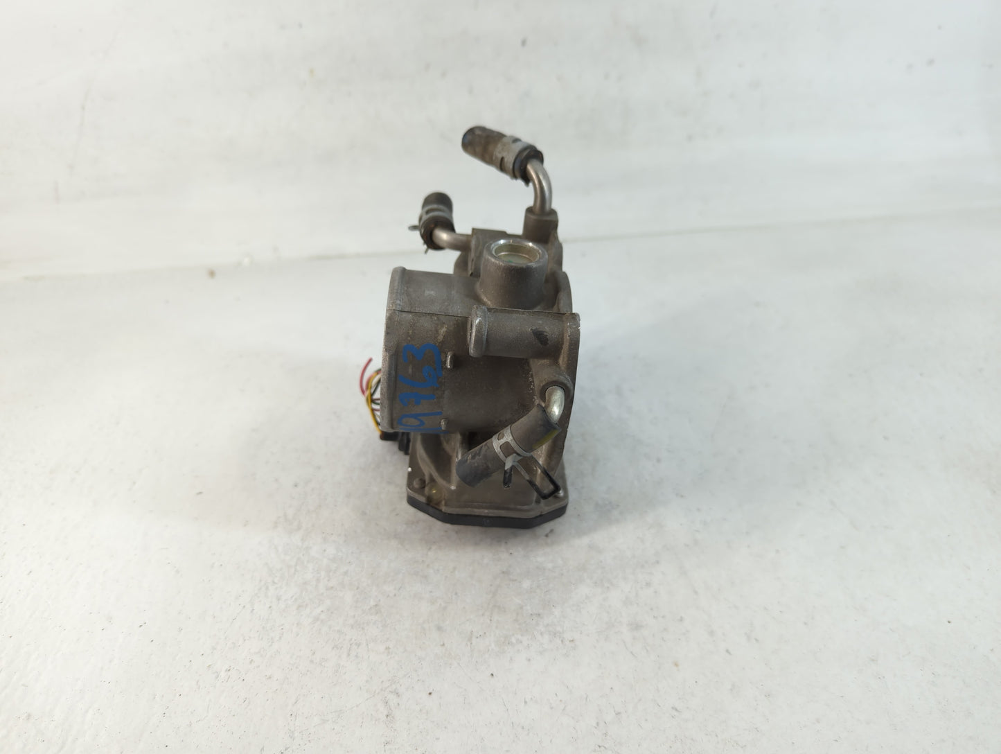 2007-2011 Toyota Camry Throttle Body P/N:22030-0H030 Fits Fits 2006 2007 2008 2009 2010 2011 2012 2013 2014 2015 OEM Used Au