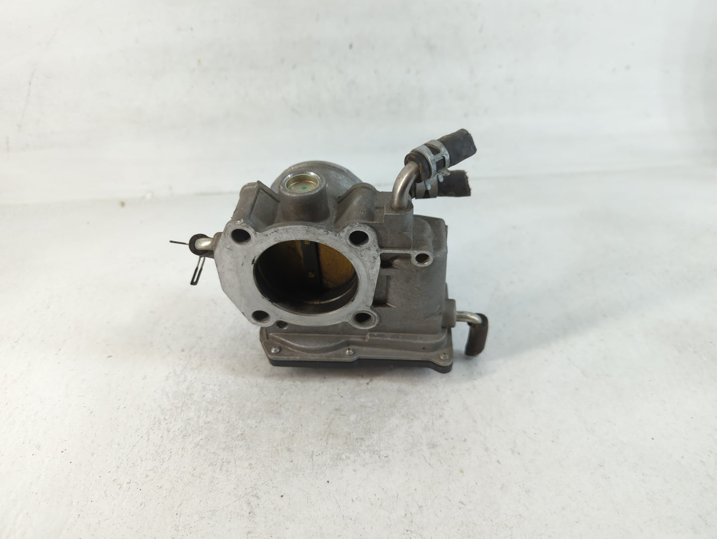 2007-2011 Toyota Camry Throttle Body P/N:22030-0H030 Fits Fits 2006 2007 2008 2009 2010 2011 2012 2013 2014 2015 OEM Used Au