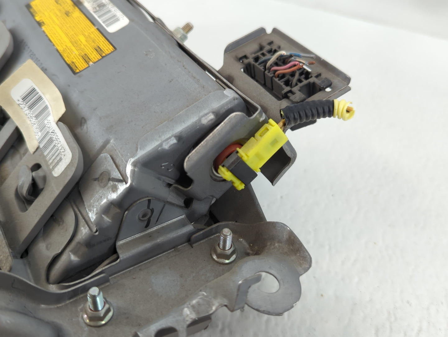 2007-2011 Toyota Camry Air Bag Driver Left Steering Wheel Mounted Fits Fits 2007 2008 2009 2010 2011 OEM Used Auto Parts - O