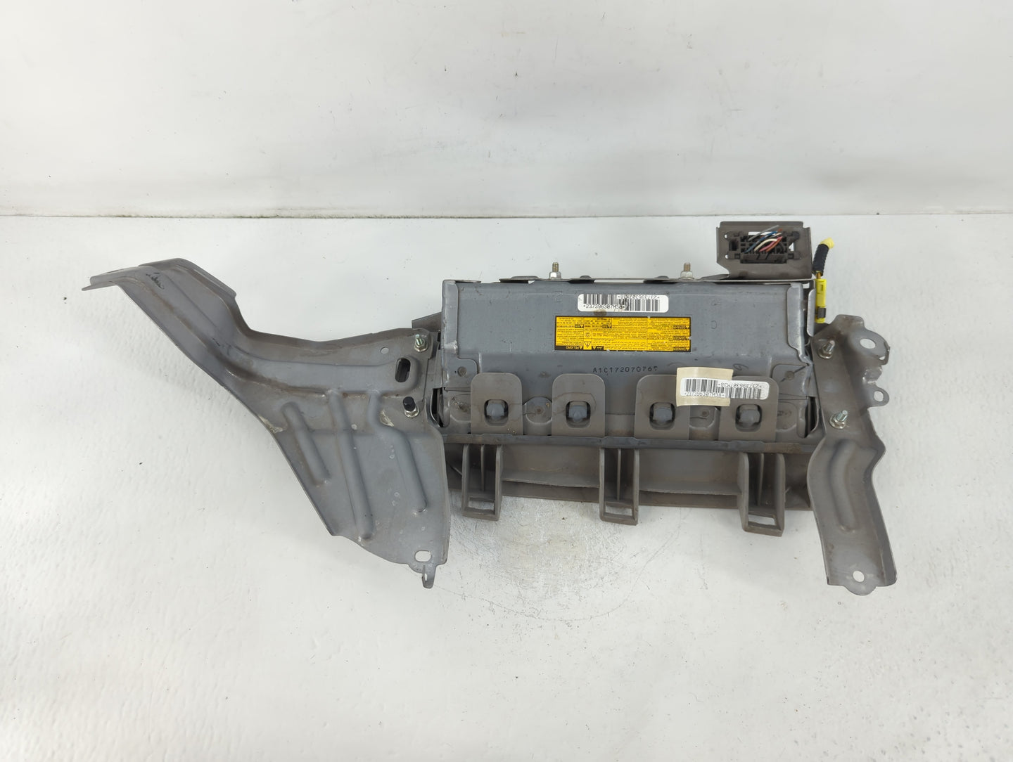 2007-2011 Toyota Camry Air Bag Driver Left Steering Wheel Mounted Fits Fits 2007 2008 2009 2010 2011 OEM Used Auto Parts - O