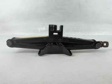 2008 Toyota Camry Spare Scissor Car Jack - Oemusedautoparts1.com