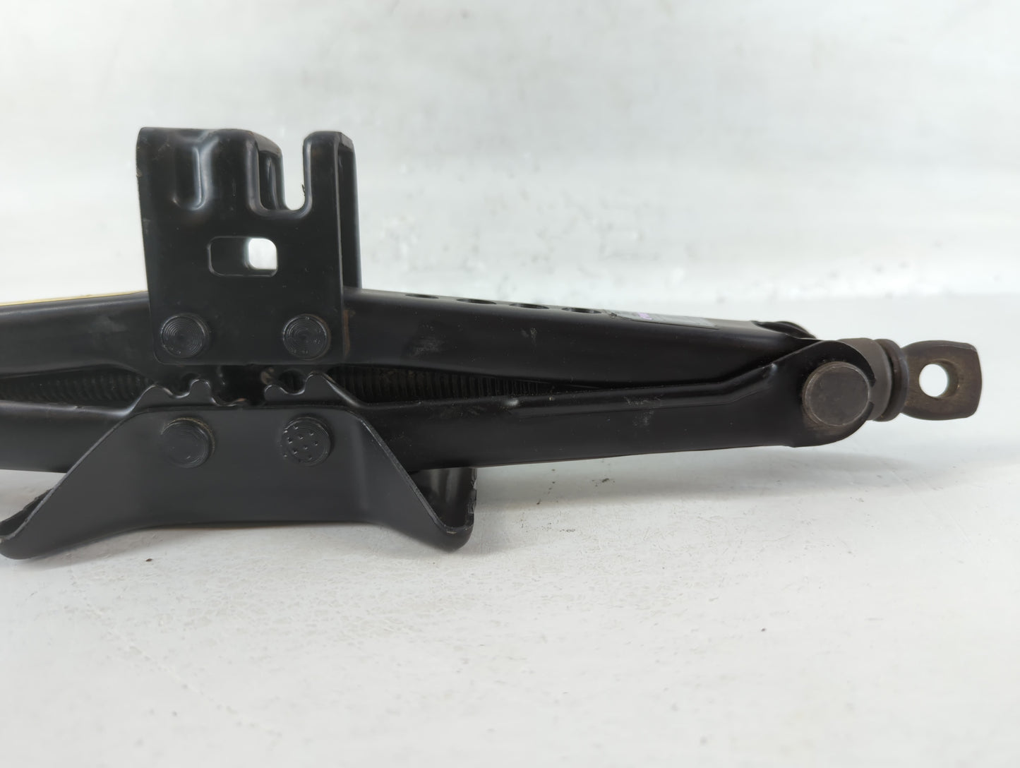 2008 Toyota Camry Spare Scissor Car Jack - Oemusedautoparts1.com