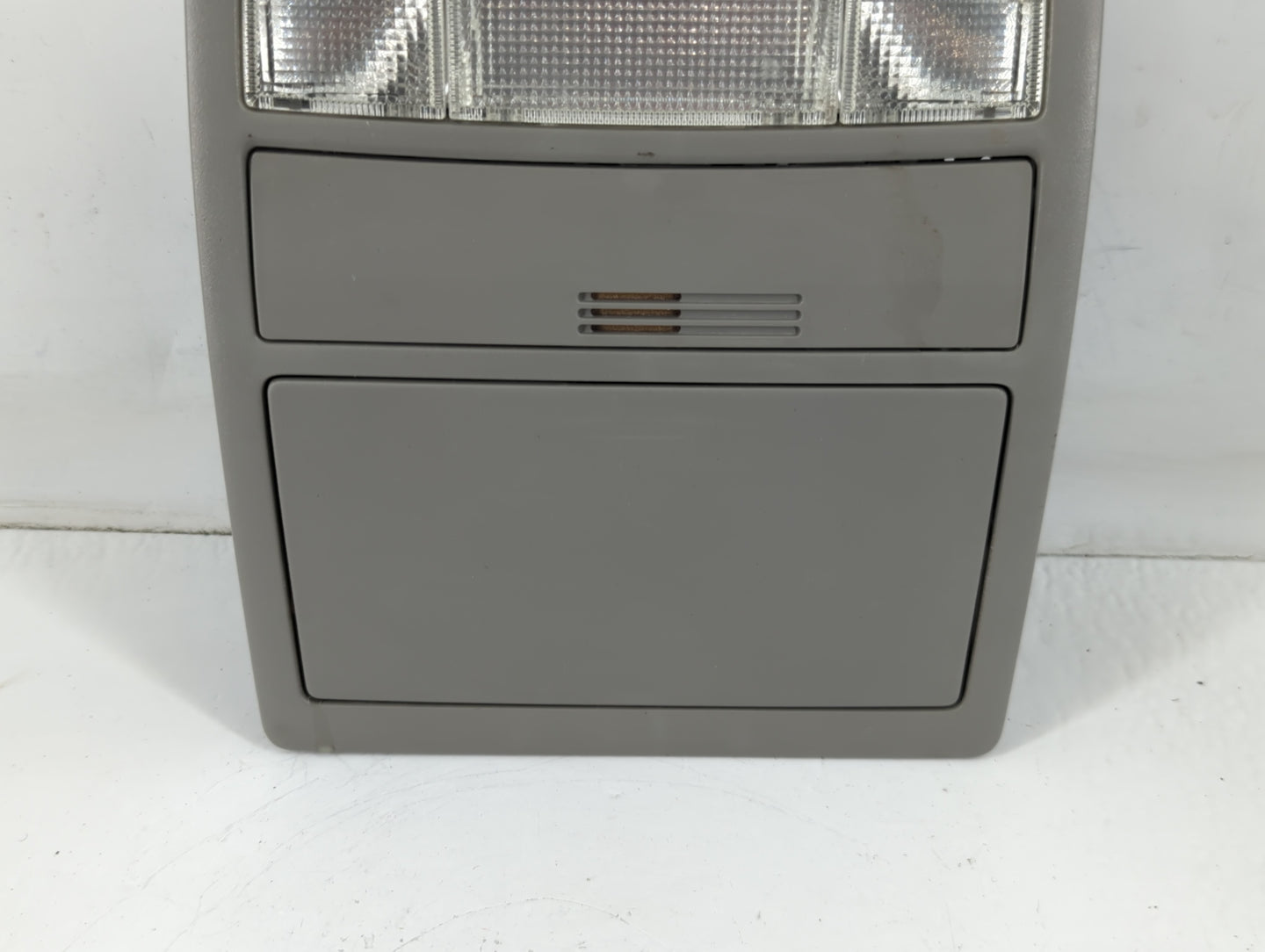 2008 Toyota Camry Overhead Roof Console - Oemusedautoparts1.com