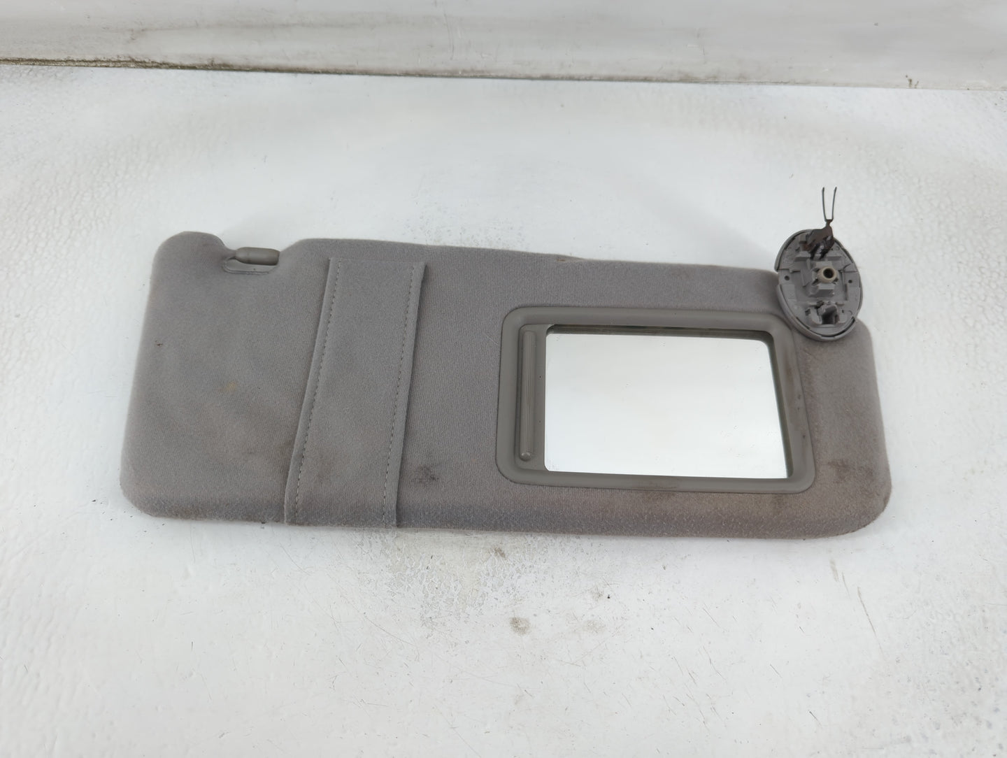 2007-2011 Toyota Camry Sun Visor Shade Replacement Passenger Right Mirror Fits Fits 2007 2008 2009 2010 2011 OEM Used Auto P