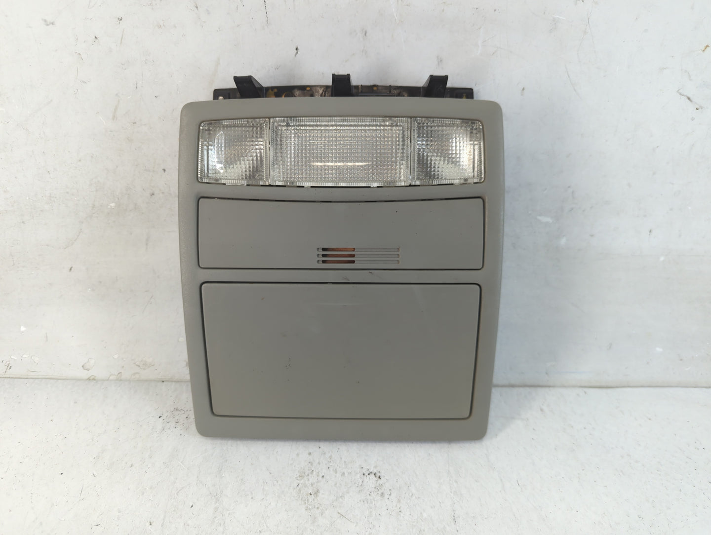 2008 Toyota Camry Overhead Roof Console - Oemusedautoparts1.com