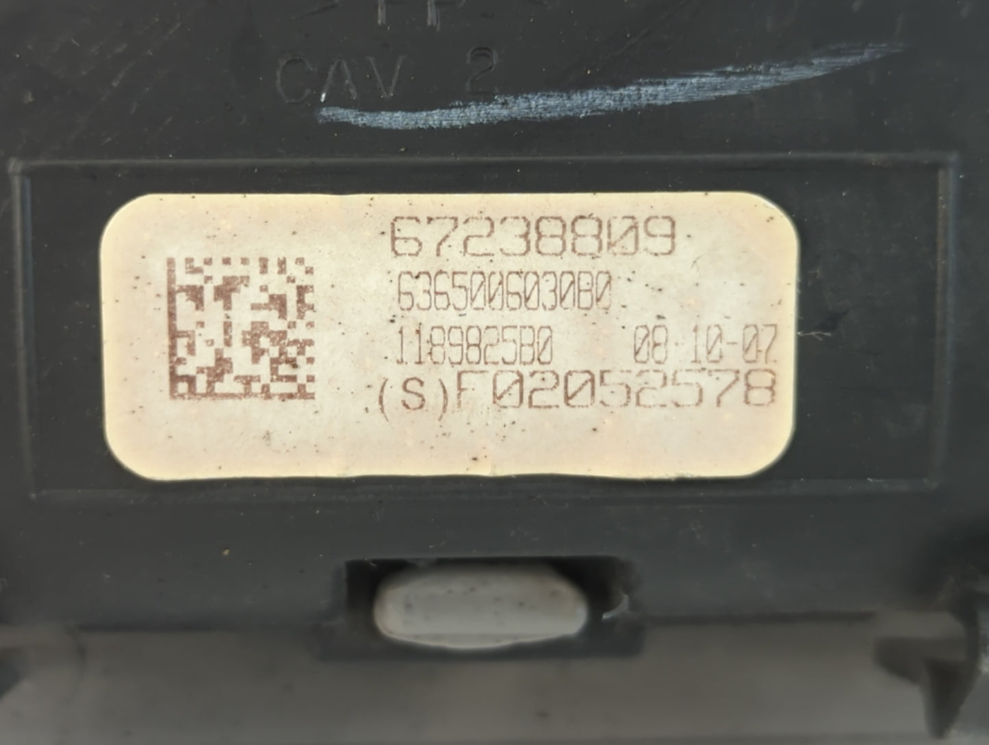 2008 Toyota Camry Overhead Roof Console - Oemusedautoparts1.com