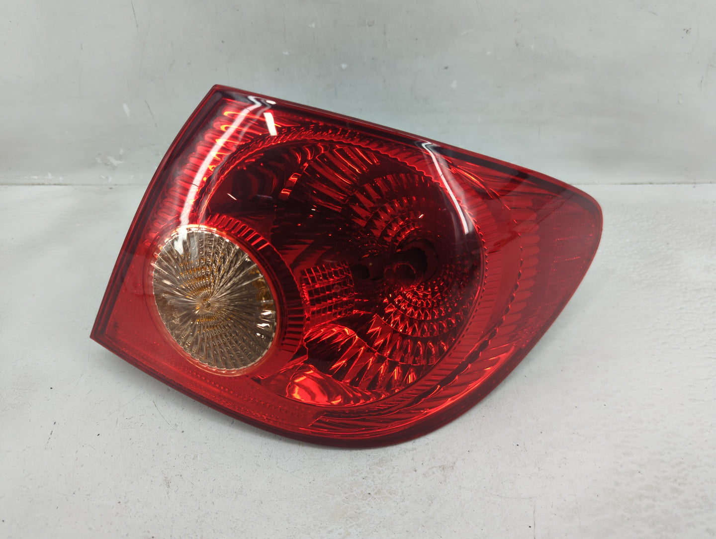 2004-2008 Toyota Corolla Tail Light Assembly Passenger Right OEM Fits Fits 2004 2005 2006 2007 2008 OEM Used Auto Parts - Oe