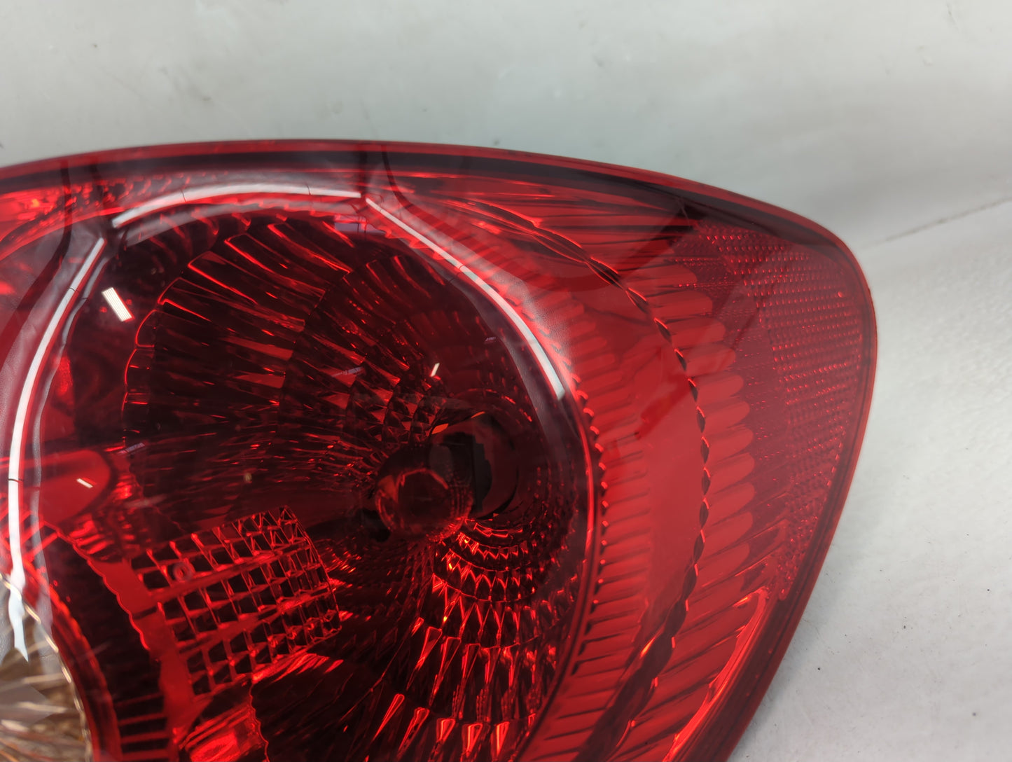 2004-2008 Toyota Corolla Tail Light Assembly Passenger Right OEM Fits Fits 2004 2005 2006 2007 2008 OEM Used Auto Parts - Oe
