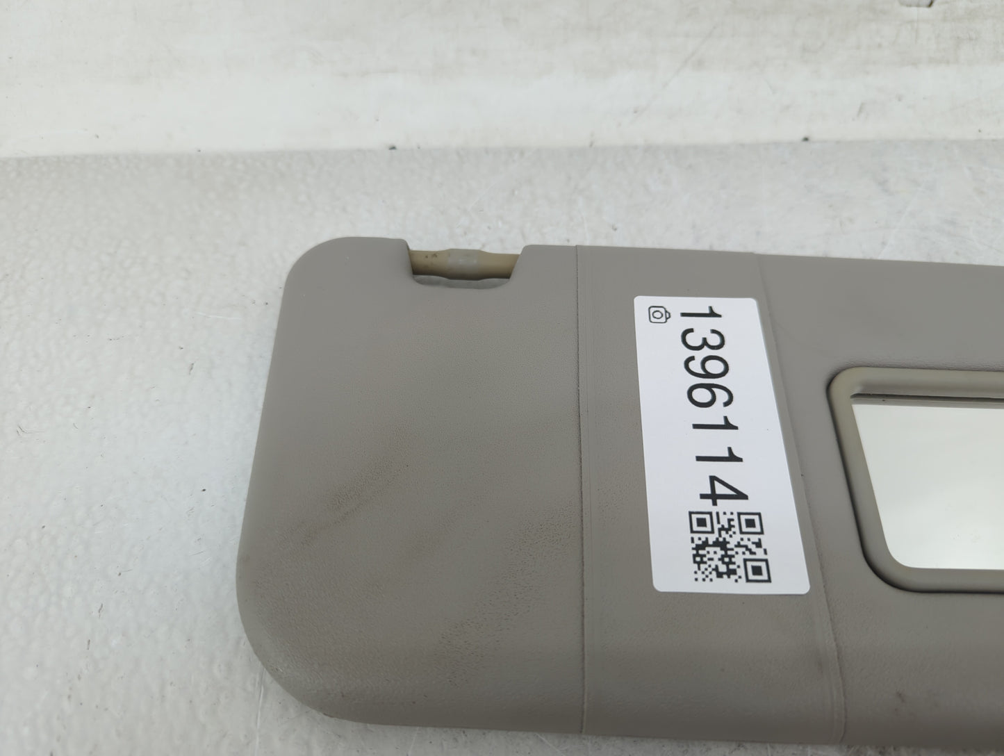 2005-2008 Toyota Corolla Sun Visor Shade Replacement Passenger Right Mirror Fits Fits 2005 2006 2007 2008 OEM Used Auto Part