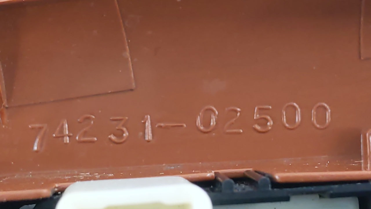 2008 Toyota Corolla Passeneger Right Power Window Switch 74231-02500 - Oemusedautoparts1.com