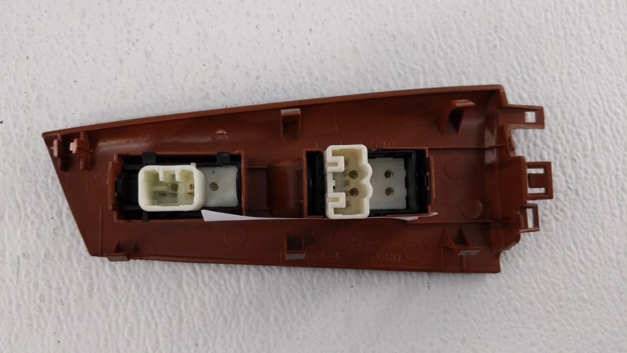 2008 Toyota Corolla Passeneger Right Power Window Switch 74231-02500 - Oemusedautoparts1.com