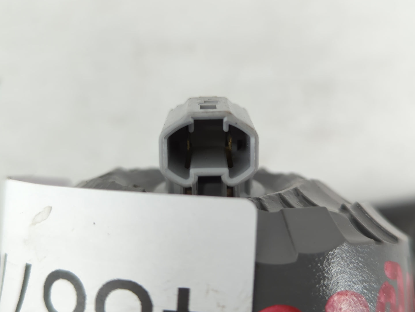 2003-2008 Toyota Corolla Tail Light Assembly Passenger Right OEM P/N:921 12V18W Fits Fits 2003 2004 2005 2006 2007 2008 OEM 