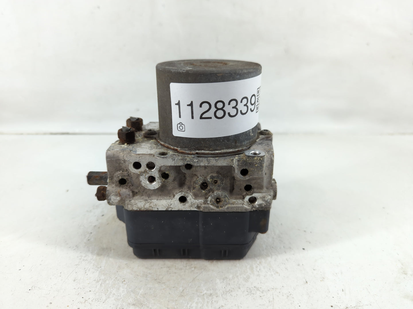 2008 Toyota Highlander ABS Pump Control Module Replacement P/N:89541-49930 44540-48230 Fits OEM Used Auto Parts - Oemusedaut