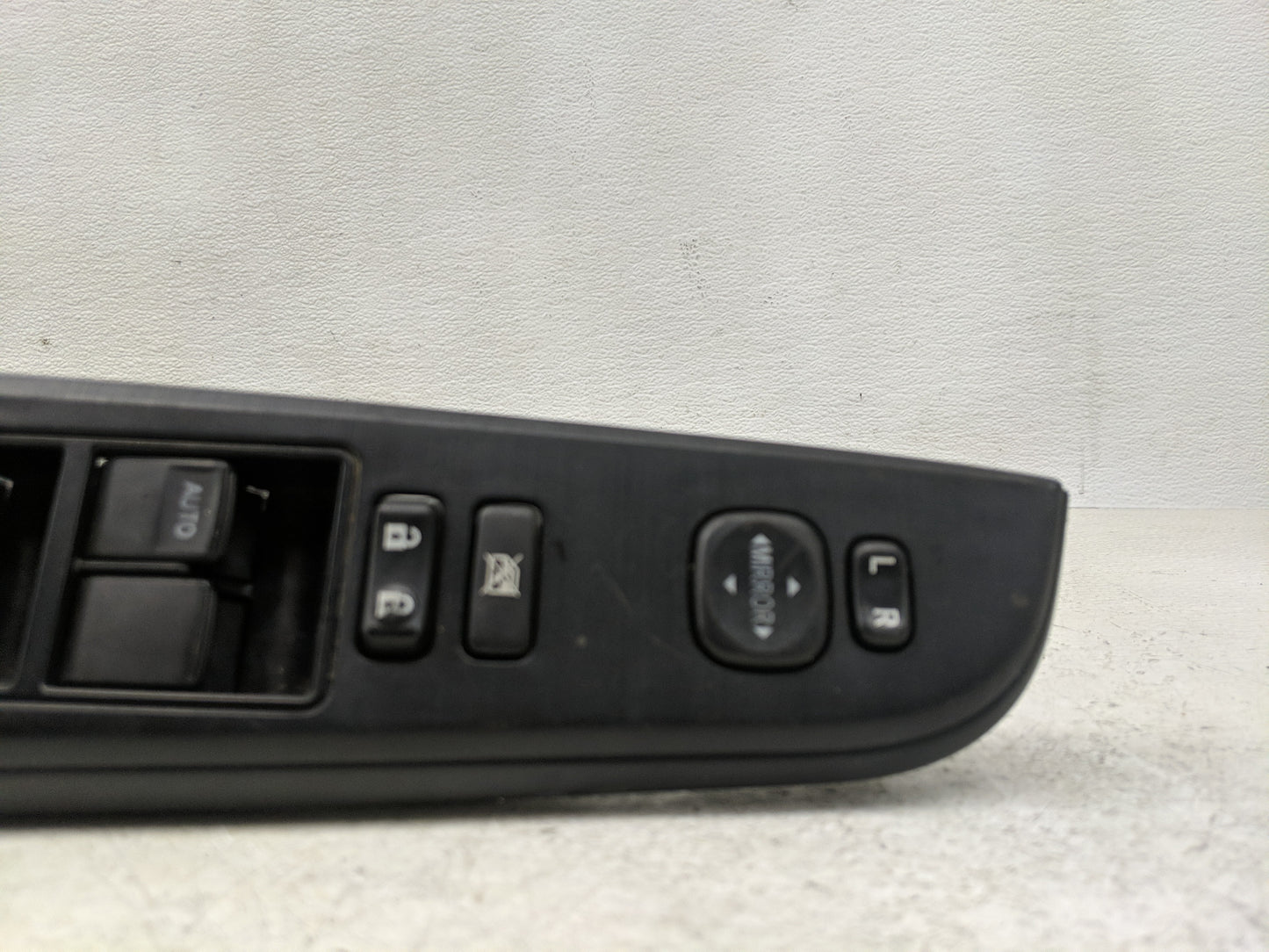 2008-2013 Toyota Highlander Master Power Window Switch Replacement Driver Side Left P/N:74232-48070 Fits OEM Used Auto Parts