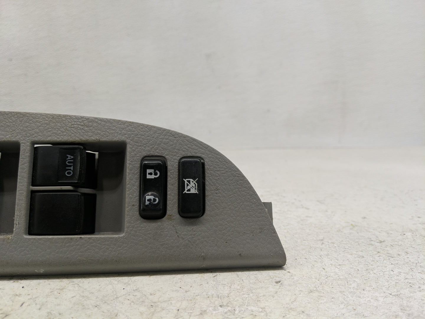 2008-2013 Toyota Highlander Master Power Window Switch Replacement Driver Side Left P/N:74232-48070 Fits OEM Used Auto Parts