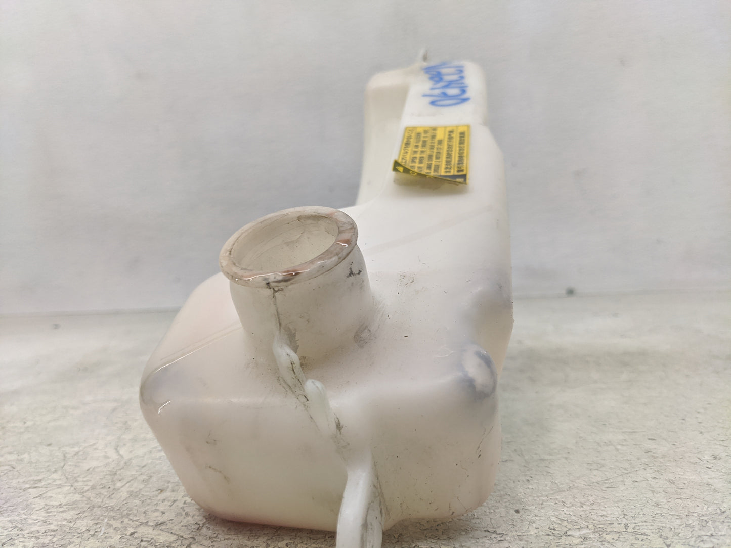 2008 Toyota Highlander Radiator Coolant Overflow Expansion Tank Bottle 1367307 - Oemusedautoparts1.com