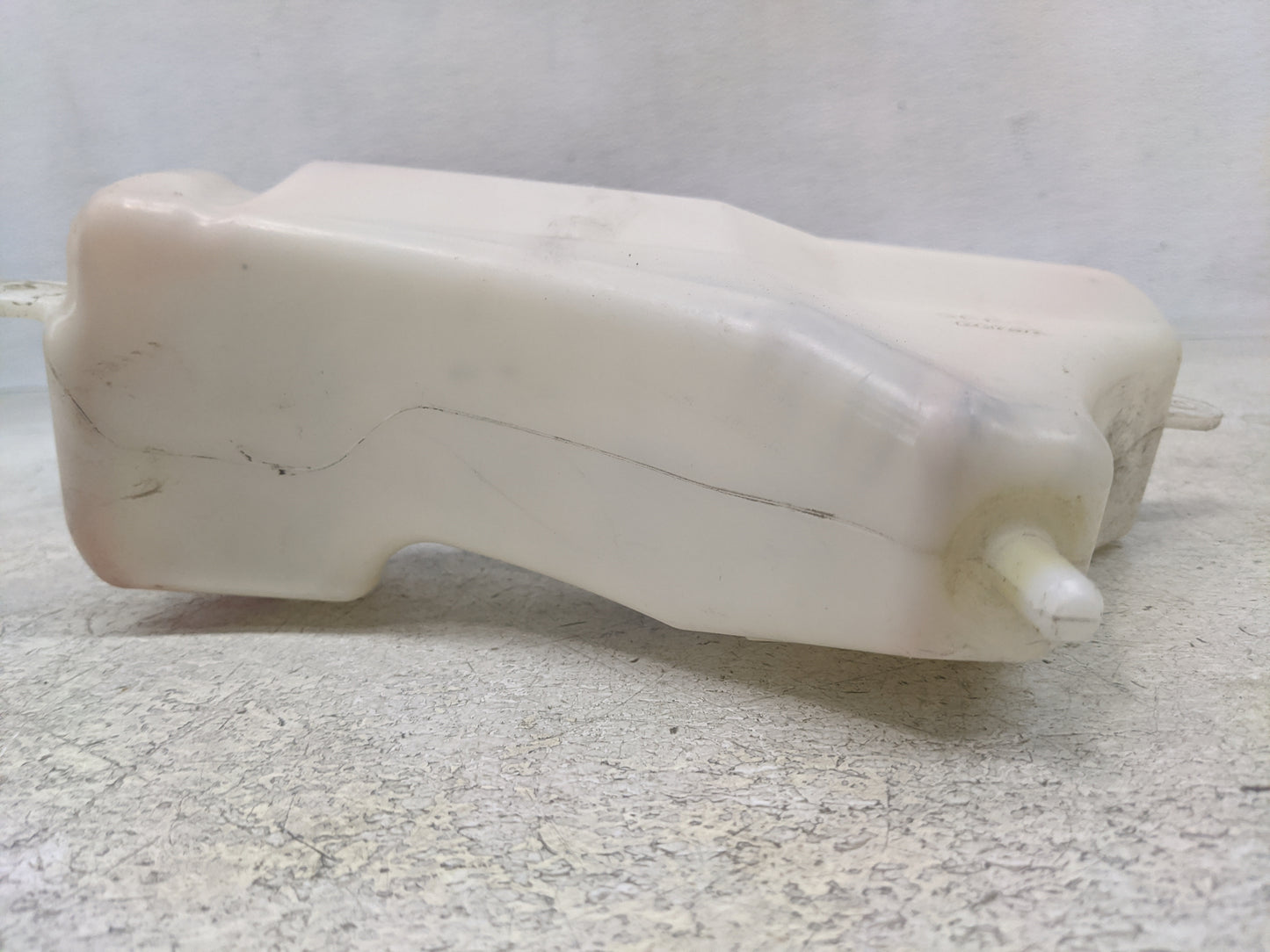 2008 Toyota Highlander Radiator Coolant Overflow Expansion Tank Bottle 1367307 - Oemusedautoparts1.com