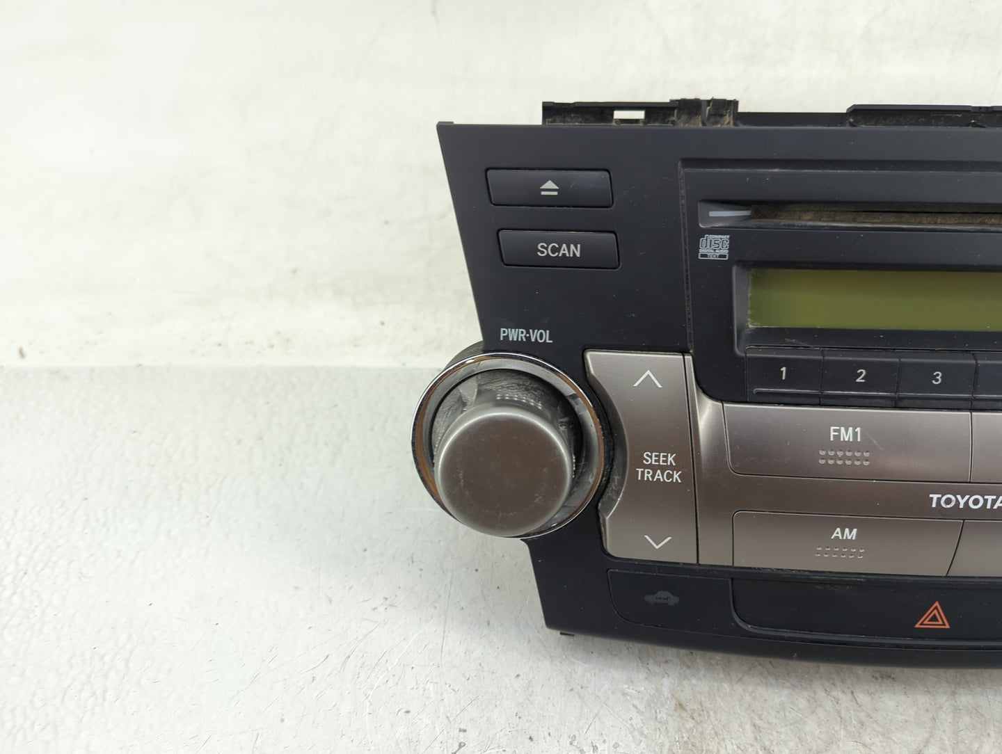 2008-2010 Toyota Highlander Radio AM FM Cd Player Receiver Replacement P/N:86120-48E40-C0 Fits Fits 2008 2009 2010 OEM Used 