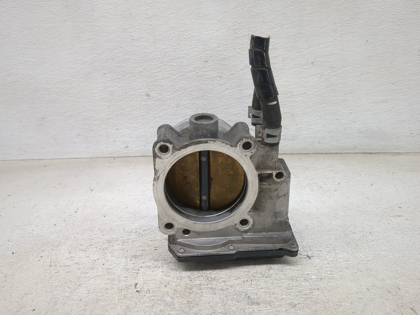 2008-2016 Toyota Highlander Throttle Body P/N:22030-31030 Fits OEM Used Auto Parts - Oemusedautoparts1.com