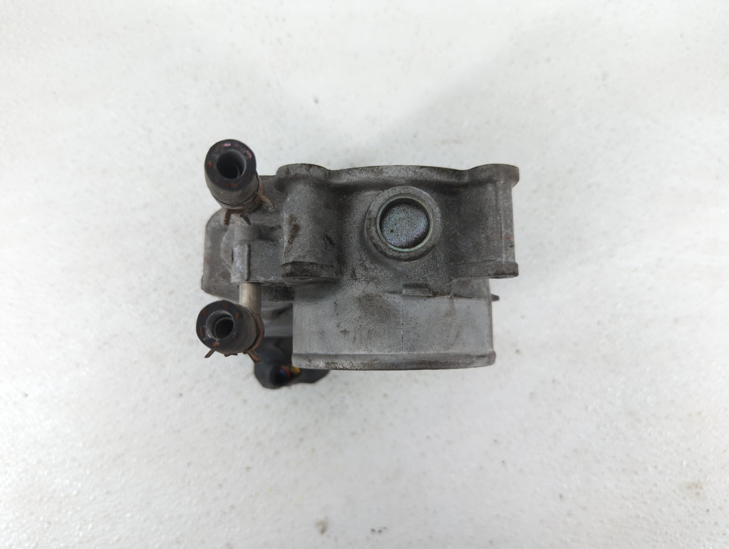 2008-2016 Toyota Highlander Throttle Body P/N:22030-0P050 22030-31030 Fits OEM Used Auto Parts - Oemusedautoparts1.com