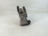 2008-2016 Toyota Highlander Throttle Body P/N:22030-31030 Fits OEM Used Auto Parts - Oemusedautoparts1.com