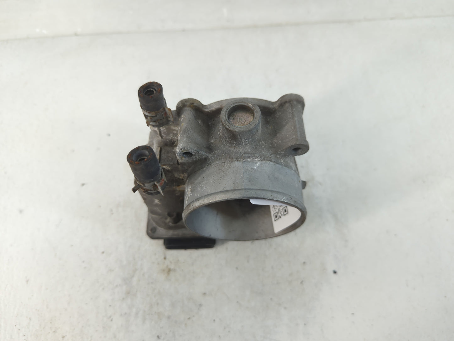 2008-2016 Toyota Highlander Throttle Body P/N:22030-31030 Fits OEM Used Auto Parts - Oemusedautoparts1.com