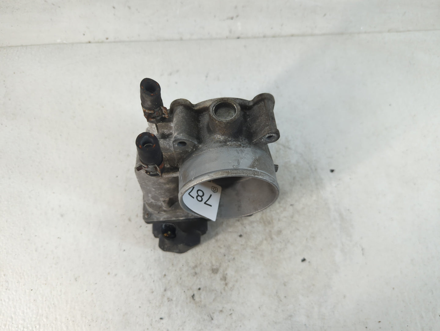 2008-2016 Toyota Highlander Throttle Body P/N:22030-31030 Fits OEM Used Auto Parts - Oemusedautoparts1.com