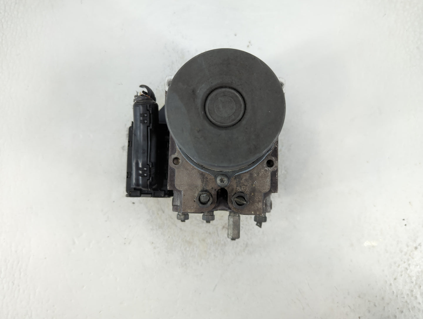 2008 Toyota Highlander ABS Pump Control Module Replacement P/N:44540-48220 89541-48220, 133800-4270 Fits OEM Used Auto Parts