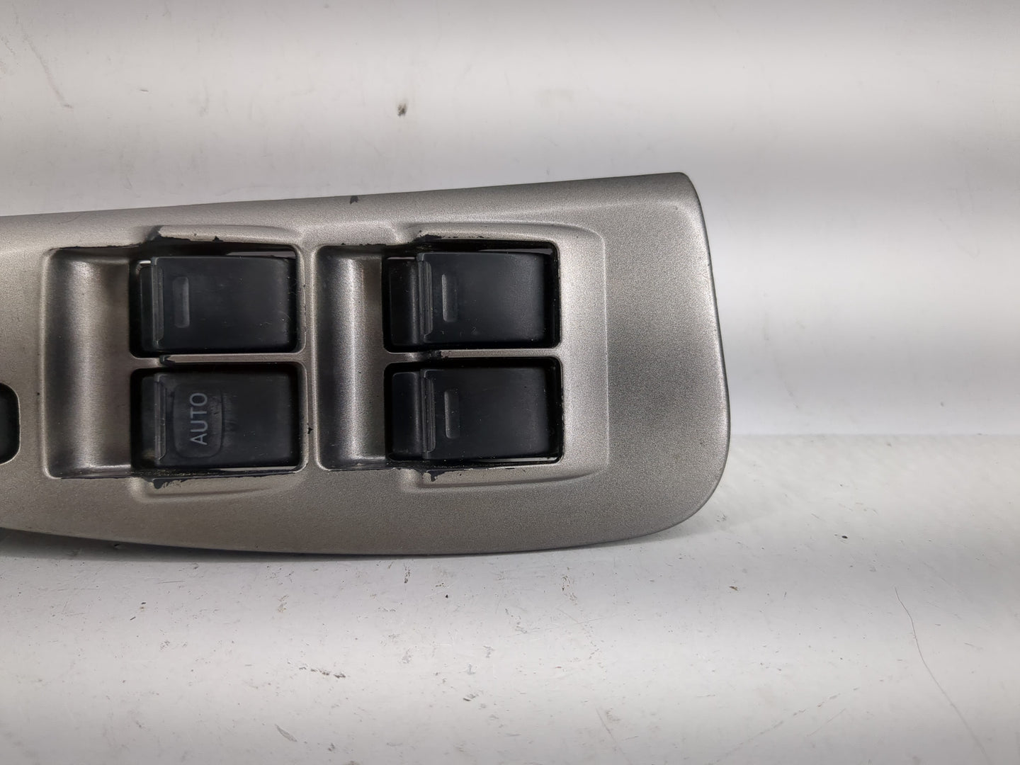 2003-2008 Toyota Matrix Master Power Window Switch Replacement Driver Side Left Fits OEM Used Auto Parts - Oemusedautoparts1