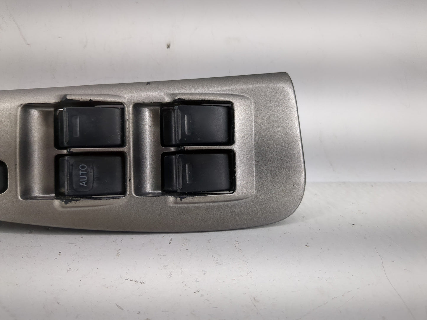 2003-2008 Toyota Matrix Master Power Window Switch Replacement Driver Side Left Fits OEM Used Auto Parts - Oemusedautoparts1