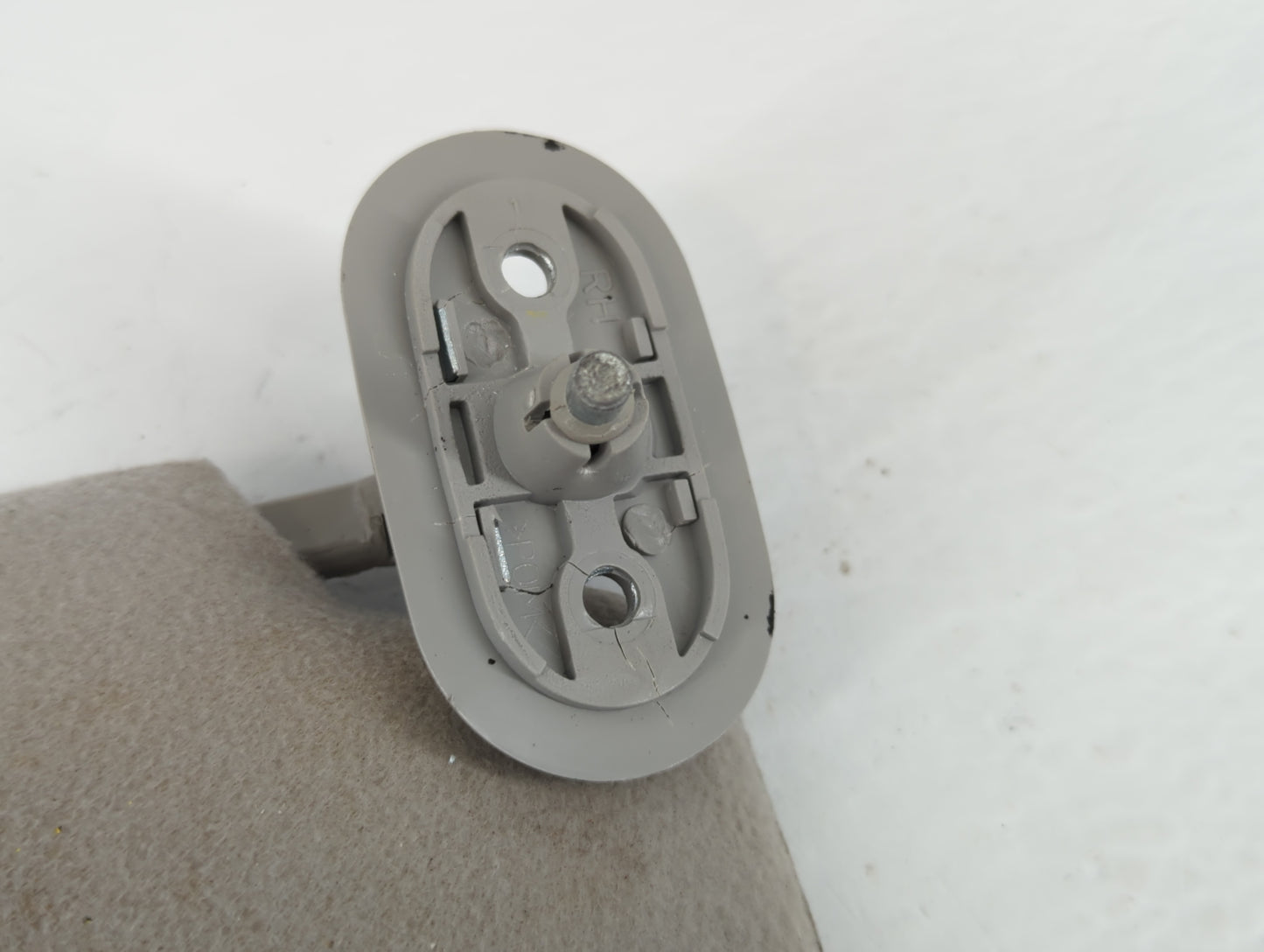 2005-2008 Toyota Matrix Sun Visor Shade Replacement Passenger Right Mirror Fits Fits 2005 2006 2007 2008 OEM Used Auto Parts