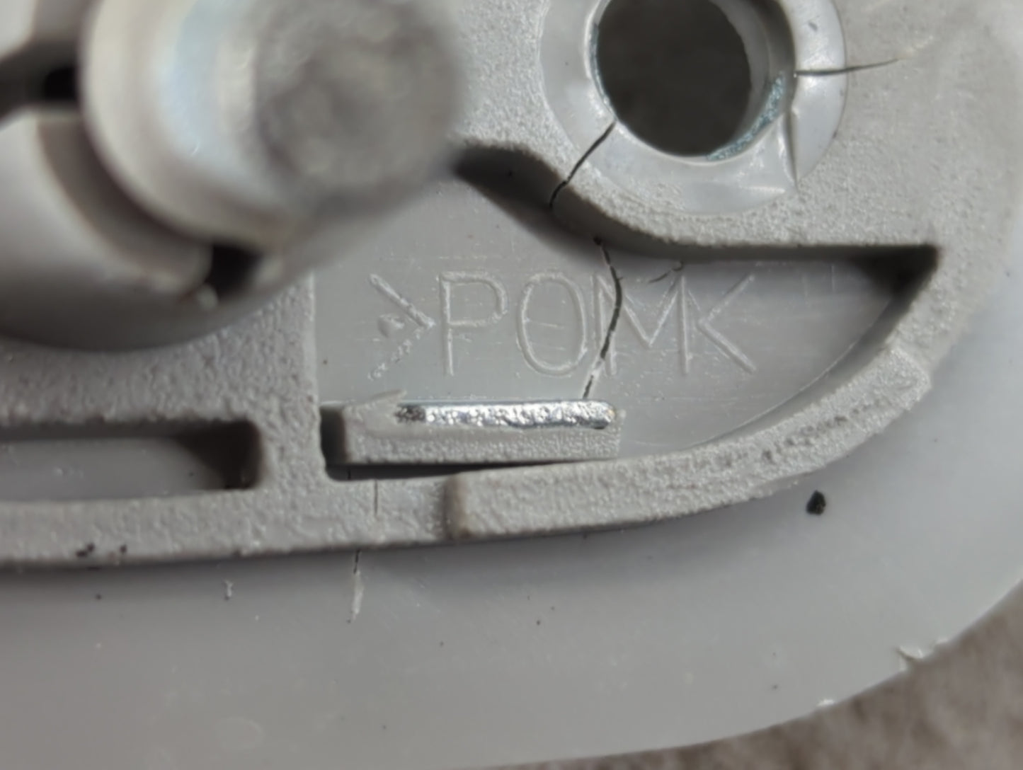 2005-2008 Toyota Matrix Sun Visor Shade Replacement Passenger Right Mirror Fits Fits 2005 2006 2007 2008 OEM Used Auto Parts